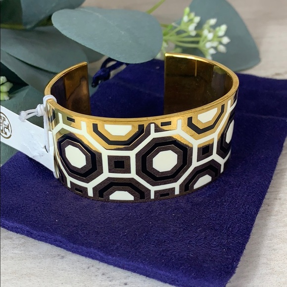Tory Burch Jewelry - Tory Burch NWT Gold Octagon Geo Enamel Cuff $198